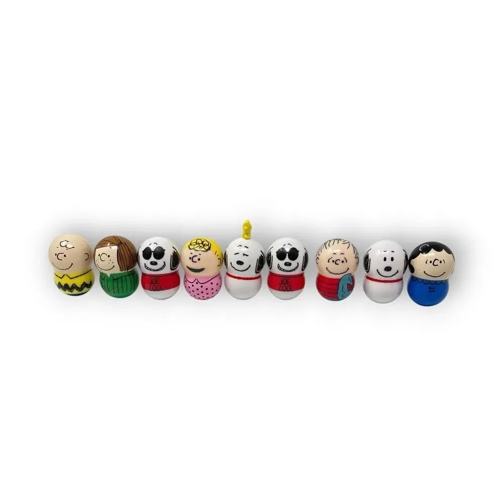Bandai Tippies The Peanuts Snoopy Toys Spins Tips & Stays Standing Set of 9